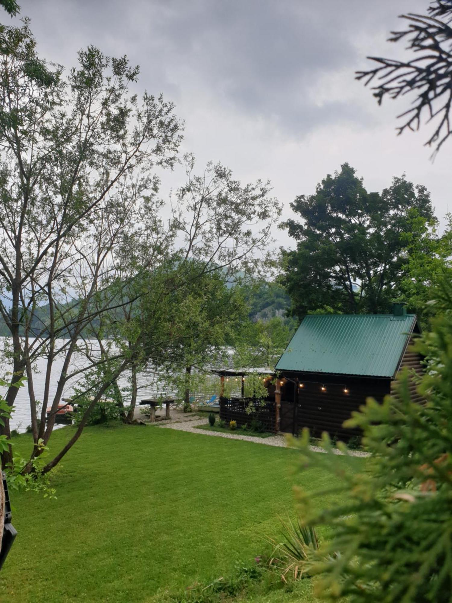 Jajce Lake Cottage-Plivsko Jezero Екстериор снимка